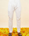 alt message - Manyavar Men Pristine White Self Patterned Kurta Set image number 4